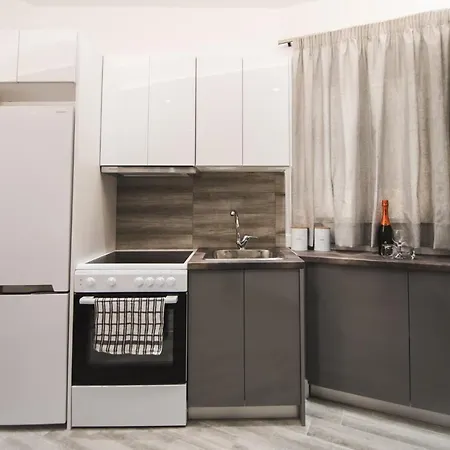 شقة Contemporary Historic Center By Corfuescapes *