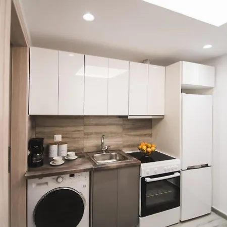 Apartament Contemporary Historic Center By Corfuescapes *